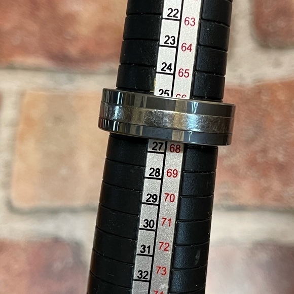 Size 12 Dual Silver Tone Rhinestones Ring - Picture 13 of 13